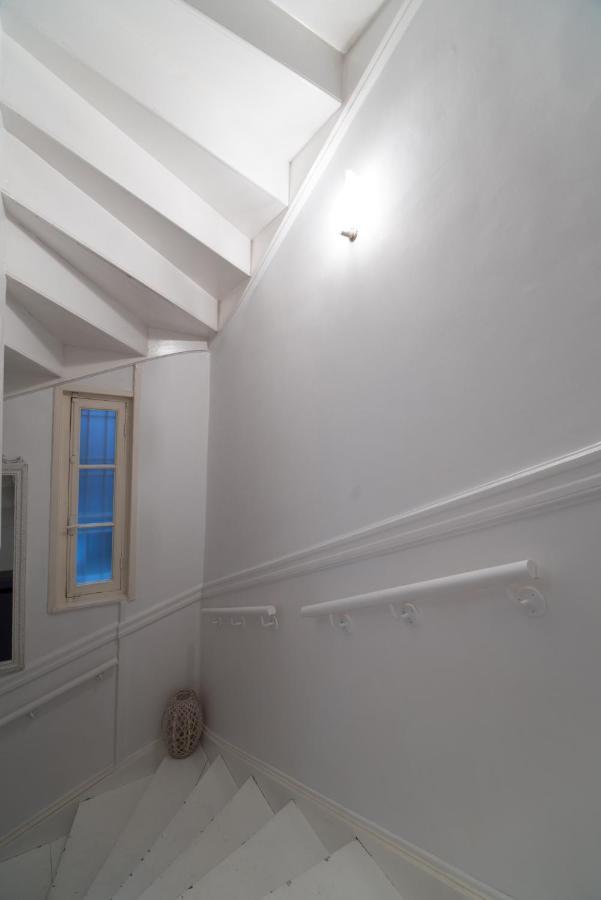 אתונה Apollonas Luxurious Apartments מראה חיצוני תמונה