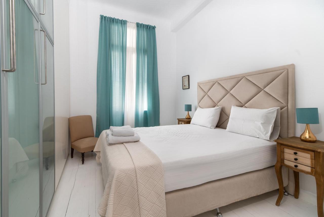 אתונה Apollonas Luxurious Apartments מראה חיצוני תמונה