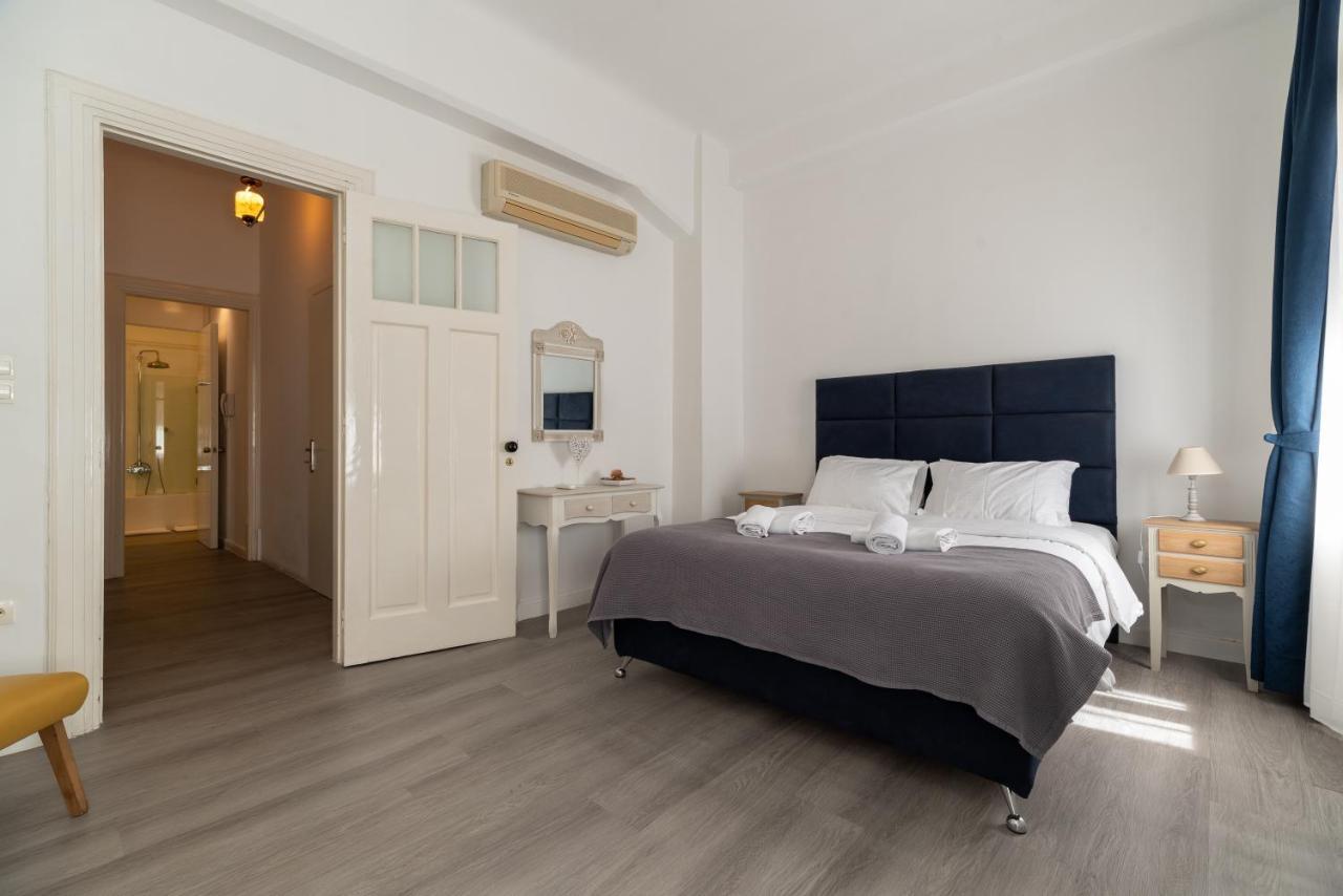 אתונה Apollonas Luxurious Apartments מראה חיצוני תמונה