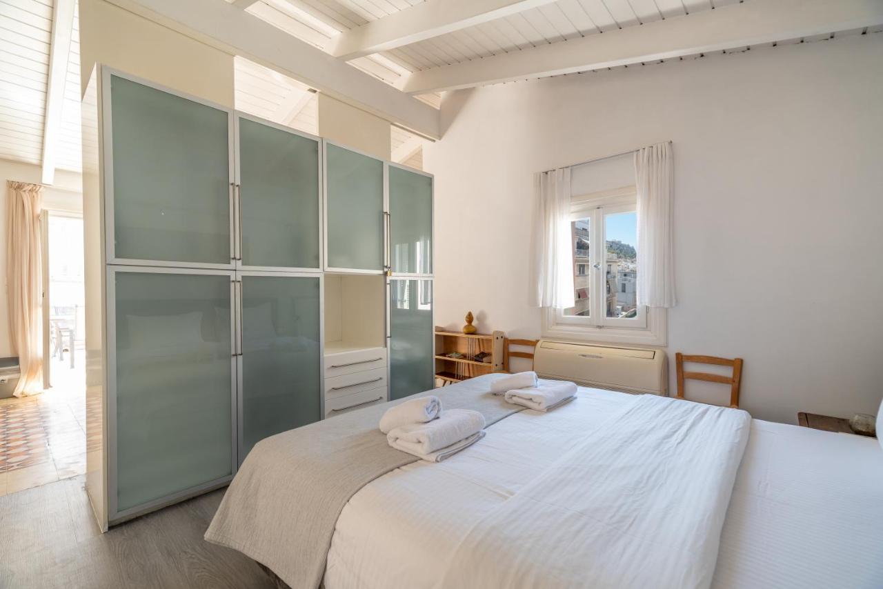 אתונה Apollonas Luxurious Apartments מראה חיצוני תמונה