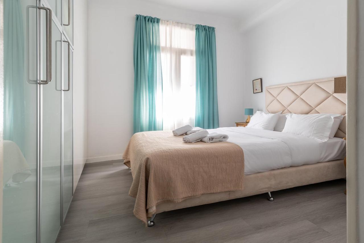 אתונה Apollonas Luxurious Apartments מראה חיצוני תמונה